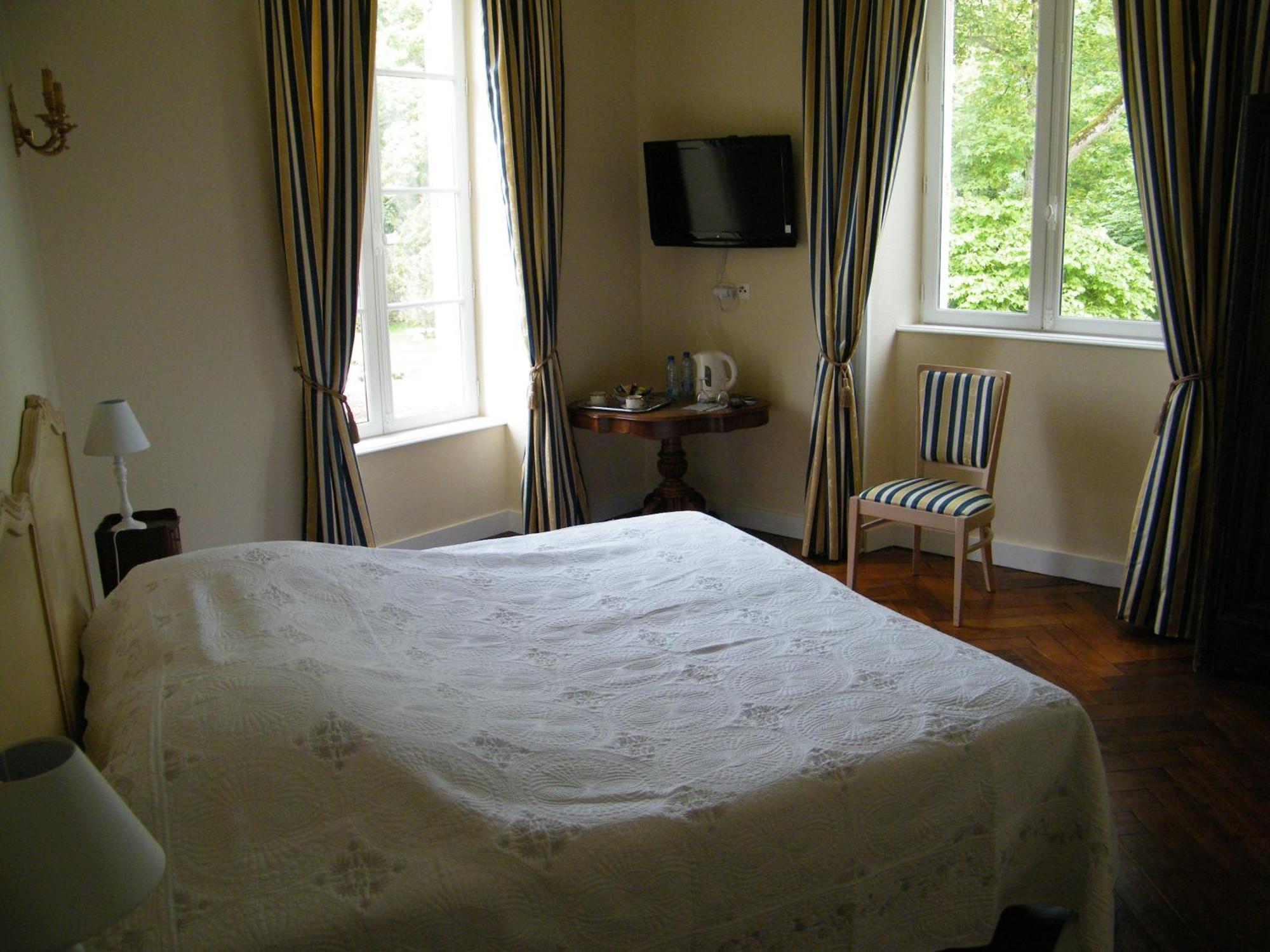 Chambres D'Hotes Chateau De Damigny Saint-Martin-des-Entrées Kültér fotó